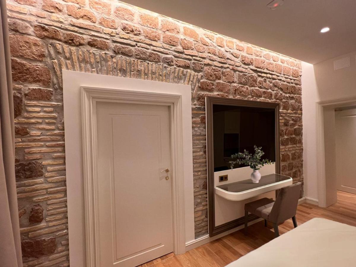 Martina Suites Rom Eksteriør billede