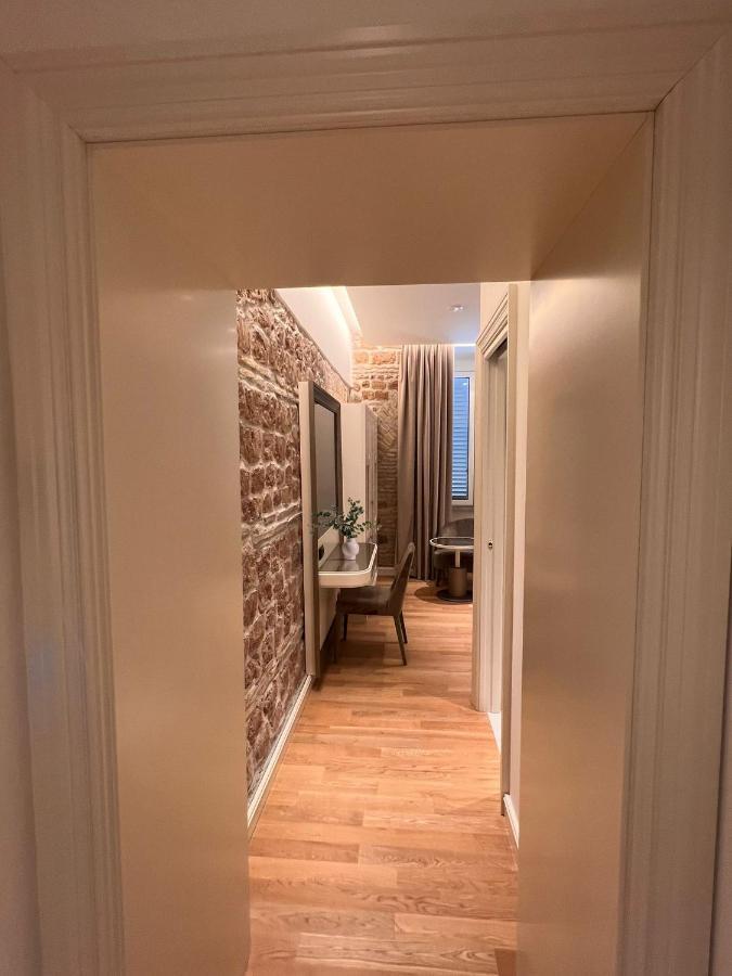 Martina Suites Rom Eksteriør billede