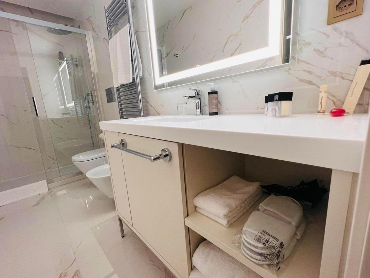 Martina Suites Rom Eksteriør billede